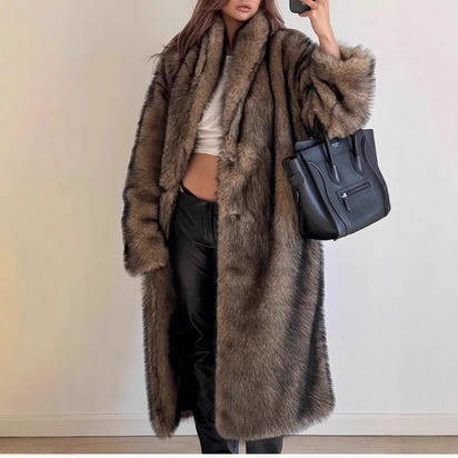 Chic Luxe Faux Fur Coat™